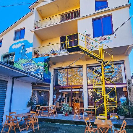 Traveler Hostel Shkodër Exterior foto